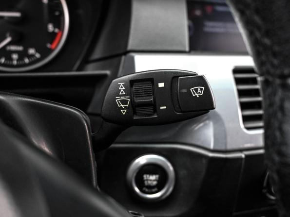 BMW 5 серии V (E60/E61) Рестайлинг с пробегом 2009 года, цена 1 324 000 рублей, 285855 км, седан, Автокод Объявления