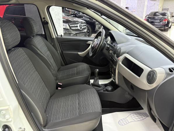 Renault Sandero I с пробегом 2011 года, цена 465 000 рублей, 156537 км, хэтчбек, Автокод Объявления