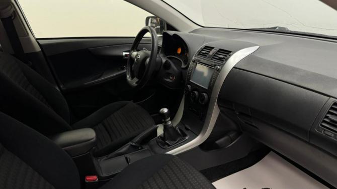 Toyota Corolla X (E140 E150) Рестайлинг с пробегом 2013 года, цена 825 000 рублей, 125000 км, седан, Автокод Объявления