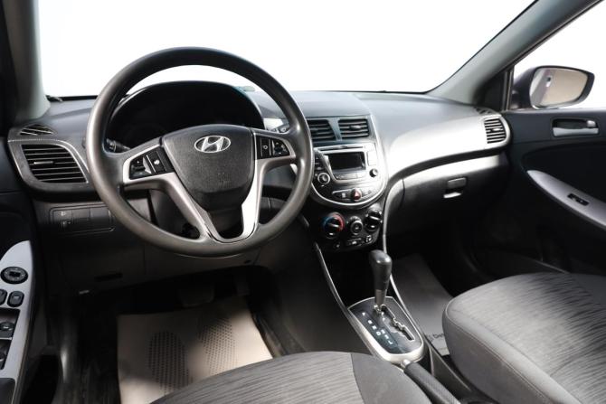 Hyundai Solaris I Рестайлинг с пробегом 2014 года, цена 889 000 рублей, 121847 км, седан, Автокод Объявления
