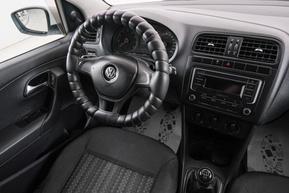 Volkswagen Polo V Рестайлинг Красноярск  - изображение 9
