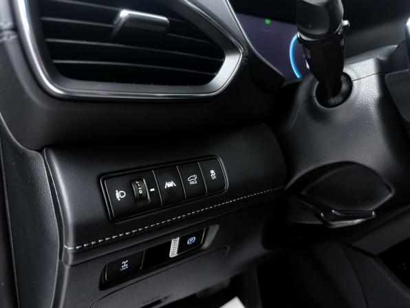 Hyundai Santa Fe IV Рестайлинг с пробегом 2022 года, цена 4 200 000 рублей, 117060 км, внедорожник, Автокод Объявления
