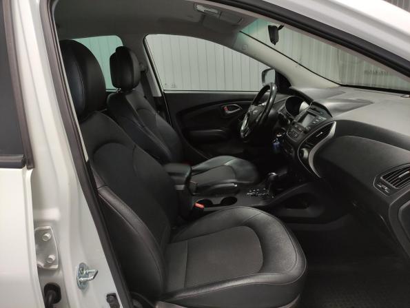 Hyundai ix35 I Рестайлинг с пробегом 2014 года, цена 1 420 000 рублей, 150000 км, внедорожник, Автокод Объявления