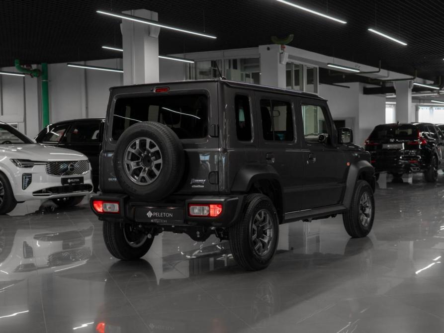 Suzuki Jimny IV Москва  - изображение 5
