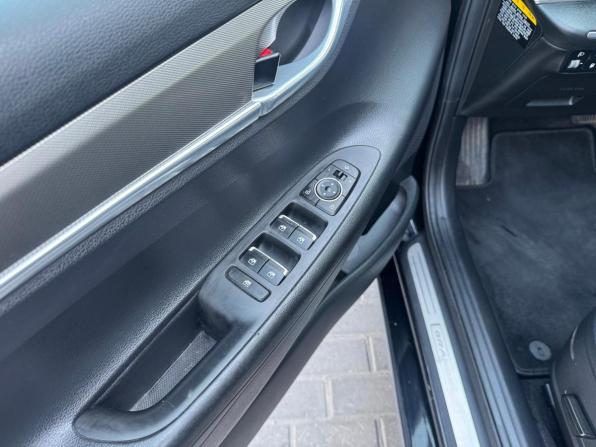 Hyundai Grandeur VI Рестайлинг с пробегом 2020 года, цена 2 199 000 рублей, 128989 км, седан, Автокод Объявления
