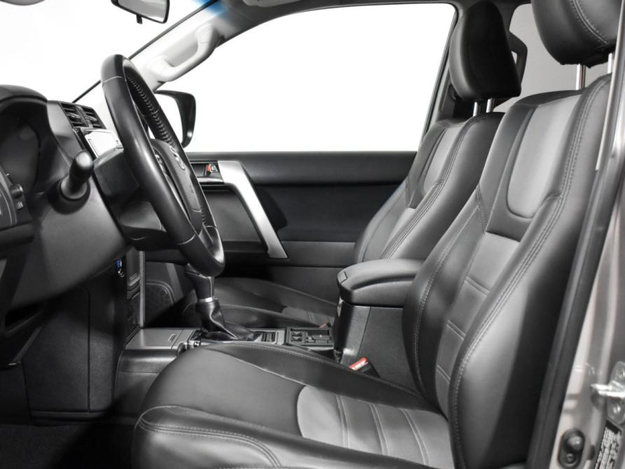 Toyota Land Cruiser Prado 150 Series Рестайлинг 3 Санкт-Петербург  - изображение 12
