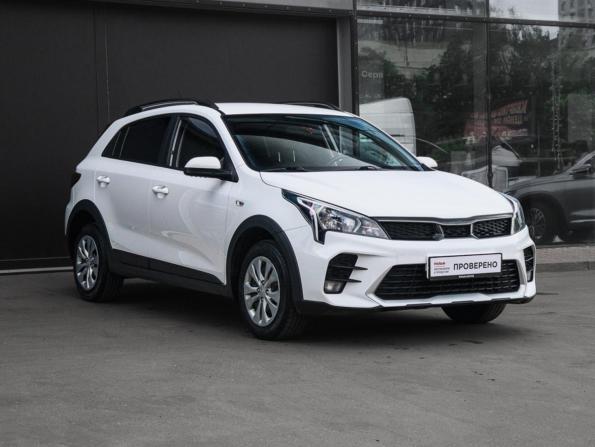 Kia Rio IV Рестайлинг с пробегом 2021 года, цена 1 550 000 рублей, 92732 км, хэтчбек, Автокод Объявления
