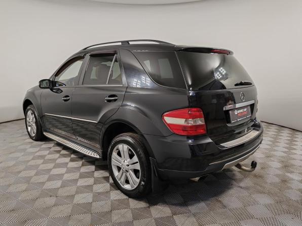 Mercedes-Benz M-Класс II (W164) с пробегом 2005 года, цена 975 000 рублей, 450731 км, внедорожник, Автокод Объявления