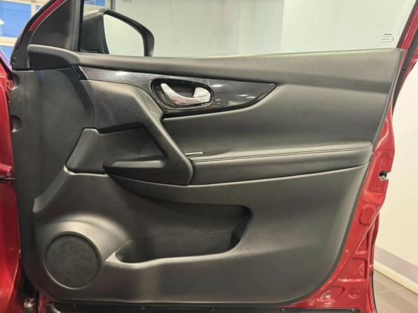 Nissan Qashqai II с пробегом 2016 года, цена 1 470 000 рублей, 180919 км, внедорожник, Автокод Объявления
