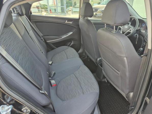 Hyundai Solaris I Рестайлинг с пробегом 2016 года, цена 947 000 рублей, 257135 км, седан, Автокод Объявления