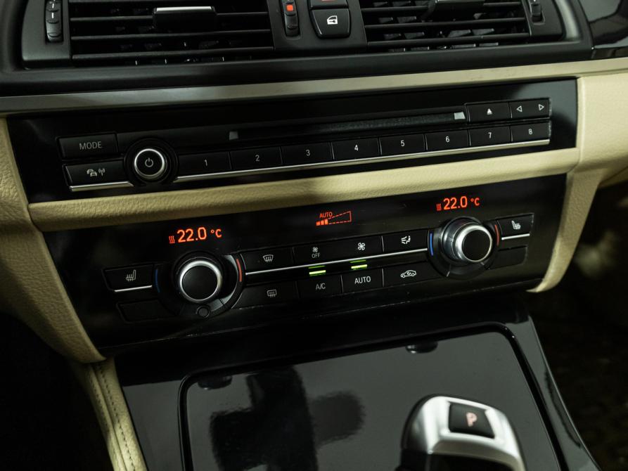BMW 5 серии VI (F10/F11/F07) Рестайлинг Санкт-Петербург  - изображение 15