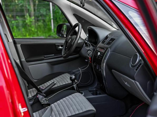 Suzuki SX4 I (Classic) Рестайлинг с пробегом 2011 года, цена 680 000 рублей, 176196 км, хэтчбек, Автокод Объявления