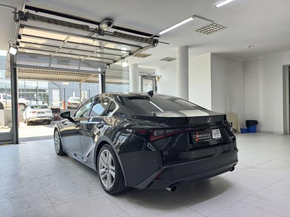 Lexus IS III Рестайлинг 2 с пробегом 2022 года, цена 3 550 000 рублей, 50845 км, седан, Автокод Объявления