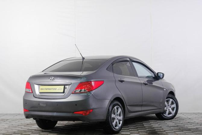 Hyundai Solaris I Рестайлинг с пробегом 2015 года, цена 819 000 рублей, 204000 км, седан, Автокод Объявления