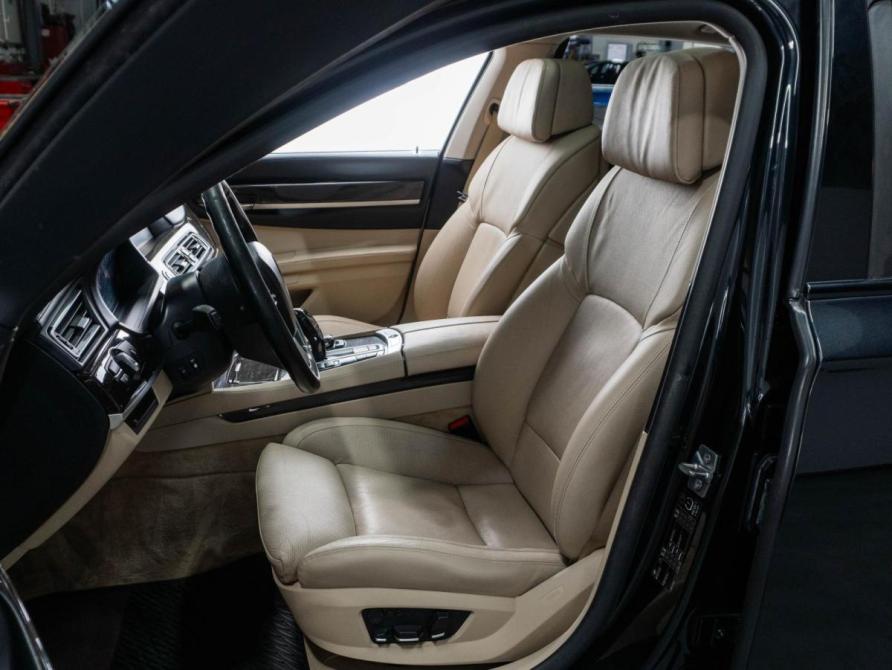 BMW 7 серии V (F01/F02/F04) Тюмень  - изображение 10