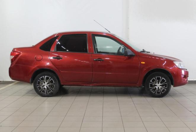 Lada (ВАЗ) Granta I с пробегом 2013 года, цена 350 000 рублей, 132869 км, седан, Автокод Объявления