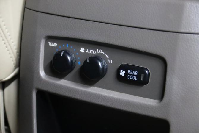 Toyota Land Cruiser Prado 120 Series с пробегом 2004 года, цена 1 665 650 рублей, 333503 км, внедорожник, Автокод Объявления