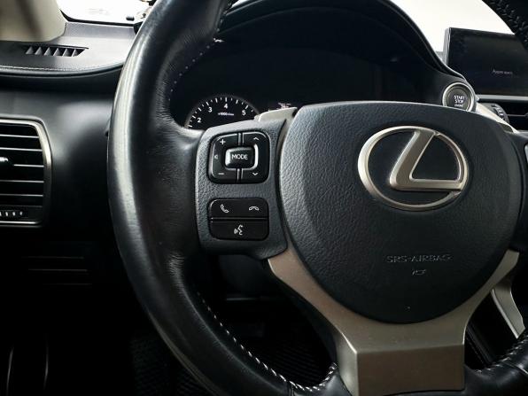 Lexus NX I с пробегом 2015 года, цена 2 300 000 рублей, 219967 км, внедорожник, Автокод Объявления