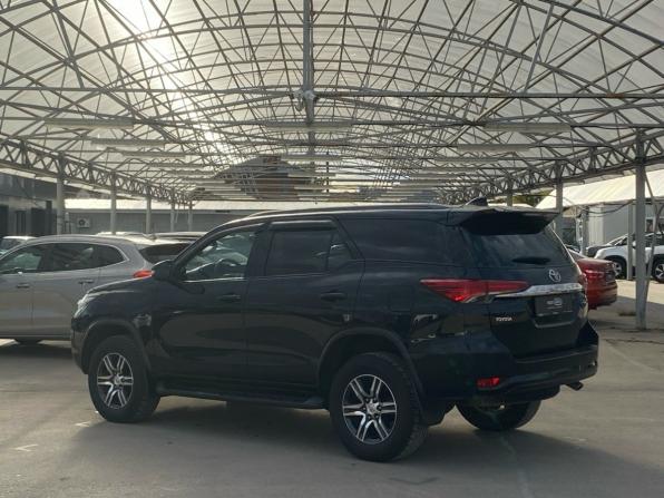 Toyota Fortuner II с пробегом 2019 года, цена 3 588 000 рублей, 114069 км, внедорожник, Автокод Объявления