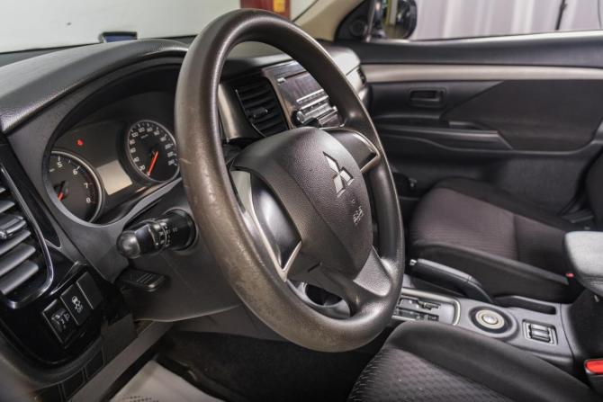 Mitsubishi Outlander III с пробегом 2012 года, цена 1 299 000 рублей, 233000 км, внедорожник, Автокод Объявления