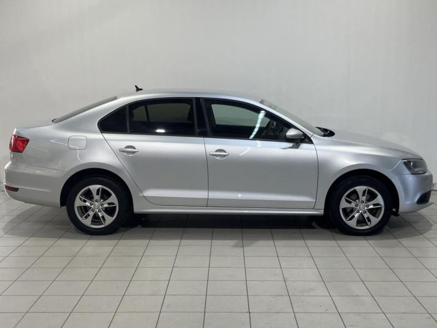 Volkswagen Jetta VI Курск  - изображение 4