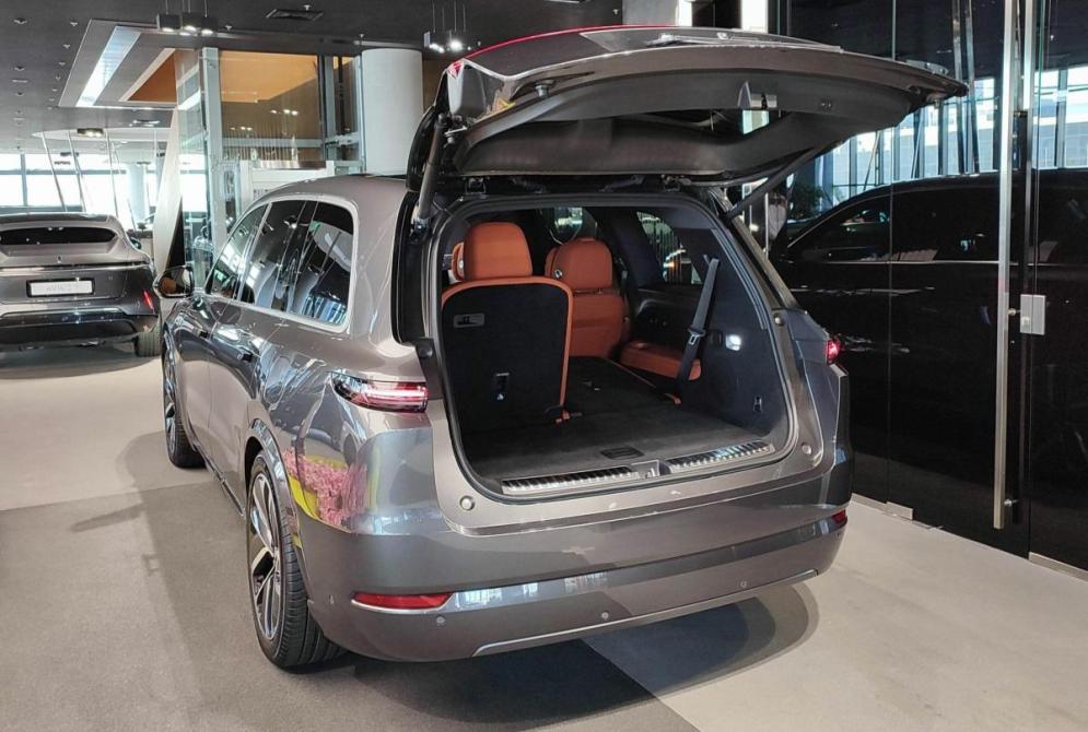 Li Auto (Lixiang) L9 I Рестайлинг Москва  - изображение 15