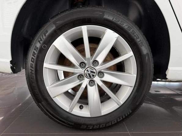 Volkswagen Polo V Рестайлинг с пробегом 2019 года, цена 1 180 000 рублей, 212439 км, седан, Автокод Объявления