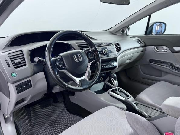 Honda Civic IX с пробегом 2012 года, цена 895 000 рублей, 318156 км, седан, Автокод Объявления