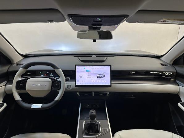 JETOUR DASHING I с пробегом 2024 года, цена 2 050 000 рублей, 29 км, внедорожник, Автокод Объявления