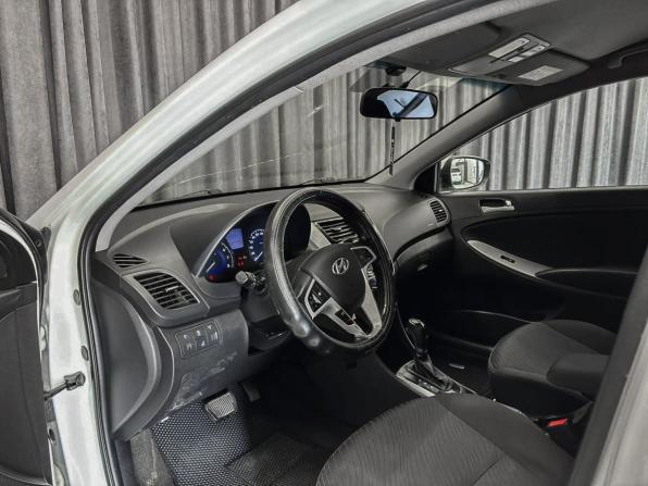 Hyundai Solaris I Рестайлинг с пробегом 2014 года, цена 880 000 рублей, 184000 км, седан, Автокод Объявления