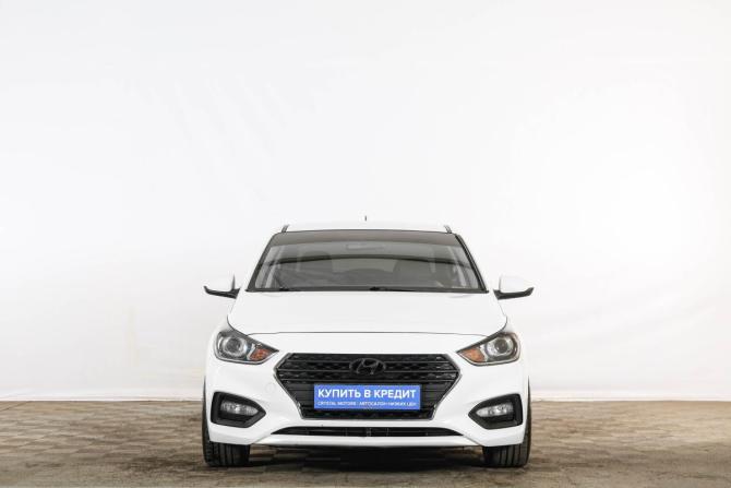Hyundai Solaris II с пробегом 2017 года, цена 1 559 000 рублей, 80400 км, седан, Автокод Объявления