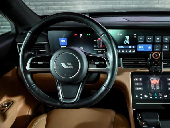 Li Auto (Lixiang) One I с пробегом 2021 года, цена 3 680 000 рублей, 88698 км, внедорожник, Автокод Объявления