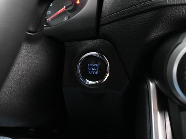 Toyota RAV4 V (XA50) с пробегом 2019 года, цена 2 649 000 рублей, 182372 км, внедорожник, Автокод Объявления