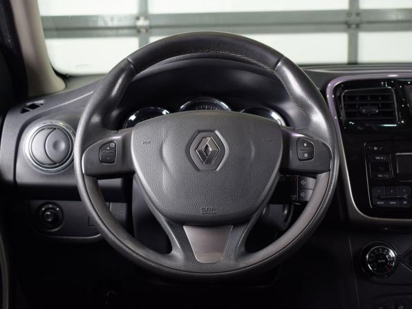 Renault Sandero II с пробегом 2017 года, цена 799 995 рублей, 118198 км, хэтчбек, Автокод Объявления