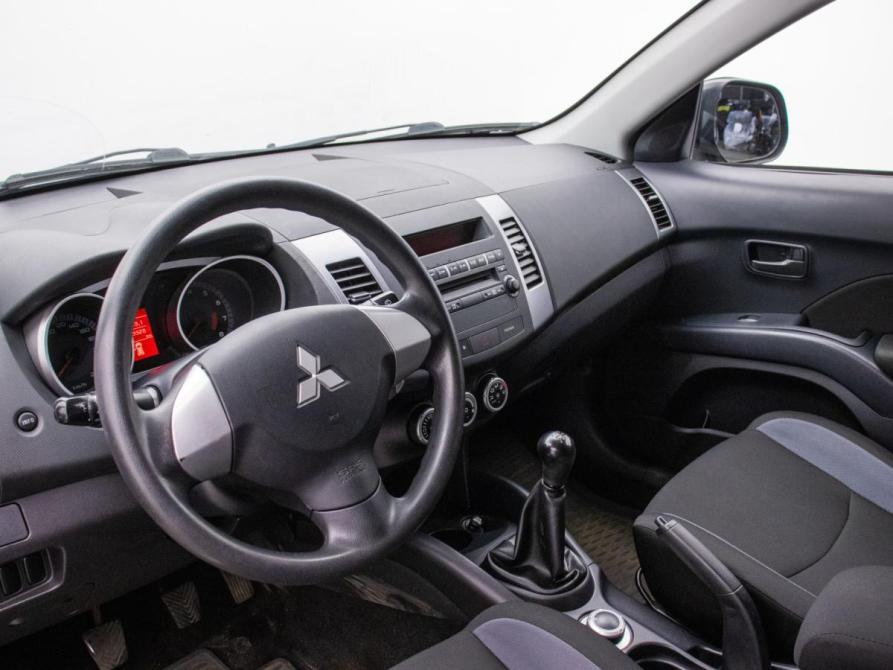 Mitsubishi Outlander II Москва  - изображение 10