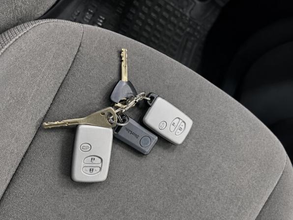 Toyota Land Cruiser Prado 150 Series с пробегом 2012 года, цена 2 870 000 рублей, 232000 км, внедорожник, Автокод Объявления