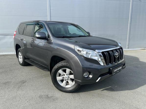 Toyota Land Cruiser Prado 150 Series Рестайлинг 1 с пробегом 2016 года, цена 3 544 000 рублей, 194337 км, внедорожник, Автокод Объявления