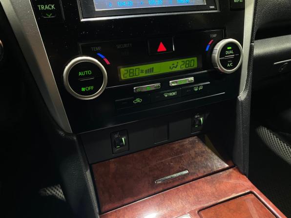 Toyota Camry VII (XV50) с пробегом 2012 года, цена 1 390 000 рублей, 307225 км, седан, Автокод Объявления