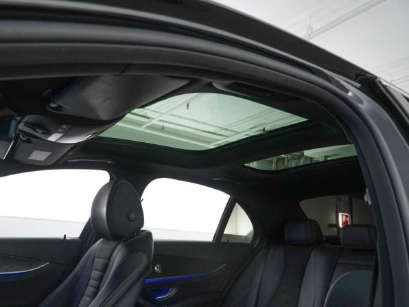 Mercedes-Benz E-Класс V (W213 S213 C238) Рестайлинг с пробегом 2021 года, цена 4 998 888 рублей, 92862 км, седан, Автокод Объявления