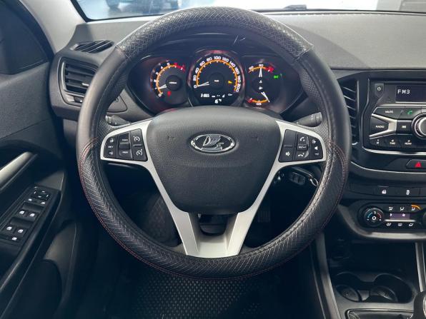 Lada (ВАЗ) Vesta I с пробегом 2022 года, цена 1 350 000 рублей, 31863 км, седан, Автокод Объявления