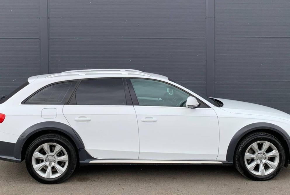 Audi A4 IV (B8) Красноярск  - изображение 7