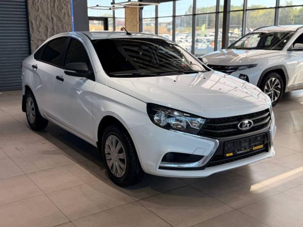 Lada (ВАЗ) Vesta I с пробегом 2016 года, цена 695 000 рублей, 157413 км, седан, Автокод Объявления