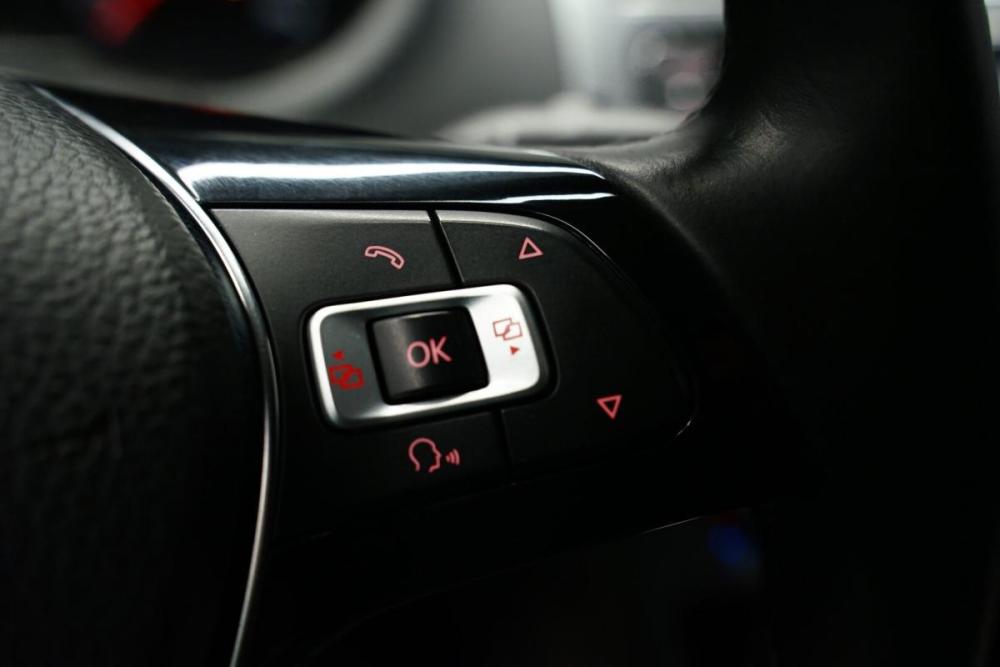 Volkswagen Polo V Рестайлинг Крым  - изображение 15