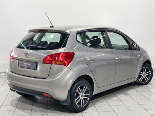 Kia Venga I с пробегом 2012 года, цена 935 000 рублей, 107397 км, компактвэн, Автокод Объявления