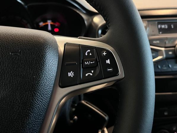 Lada (ВАЗ) Vesta I с пробегом 2019 года, цена 940 000 рублей, 77110 км, седан, Автокод Объявления