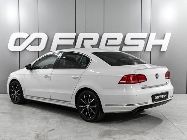 Volkswagen Passat B7 с пробегом 2014 года, цена 968 070 рублей, 231387 км, седан, Автокод Объявления