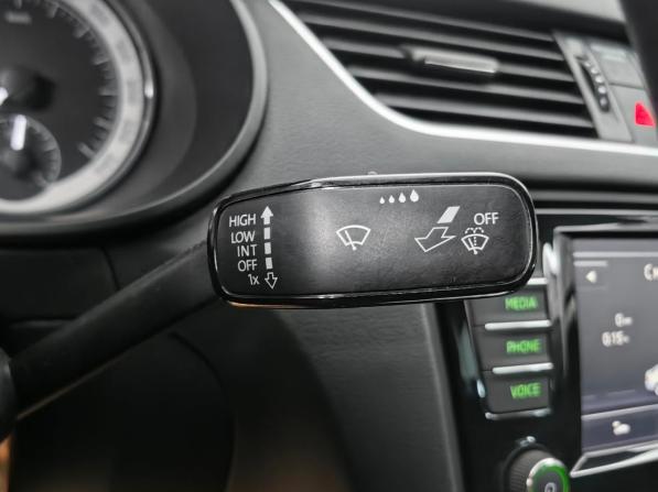 Skoda Octavia III (A7) с пробегом 2016 года, цена 1 555 000 рублей, 93011 км, лифтбек, Автокод Объявления