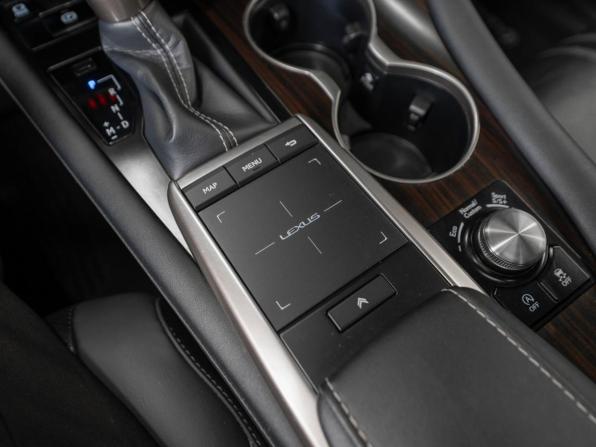 Lexus RX IV Рестайлинг с пробегом 2021 года, цена 4 810 000 рублей, 82460 км, внедорожник, Автокод Объявления