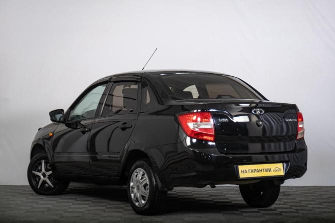 Lada (ВАЗ) Granta I с пробегом 2015 года, цена 329 000 рублей, 222240 км, седан, Автокод Объявления