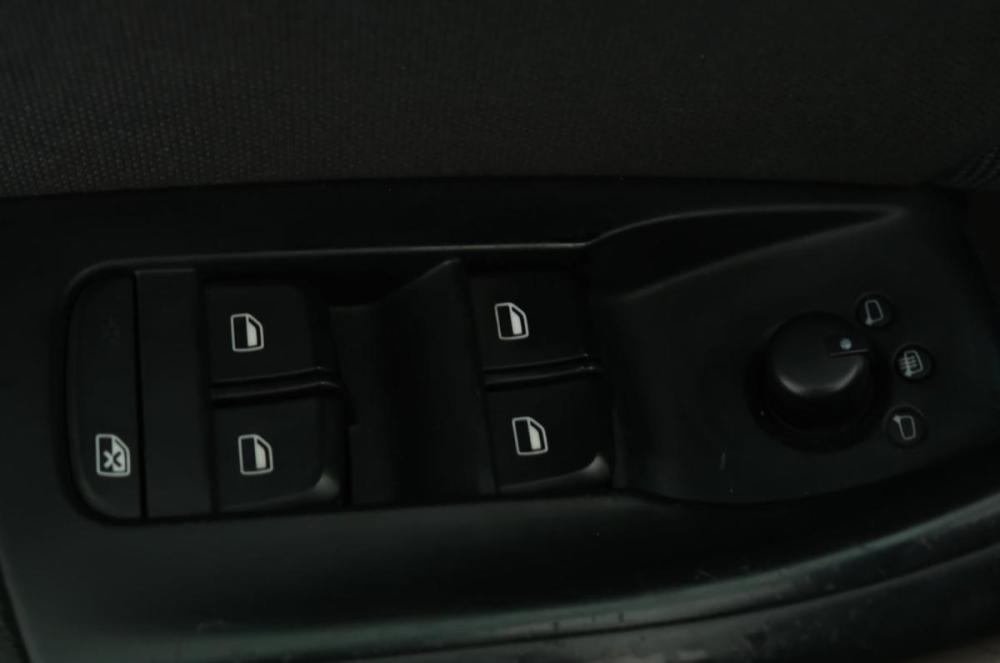 Audi Q3 I (8U) Омск  - изображение 10